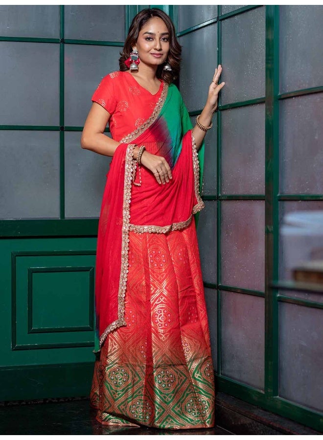 AKS Red and Green Toned Woven Design Lehenga Choli With Dupatta - Image 3
