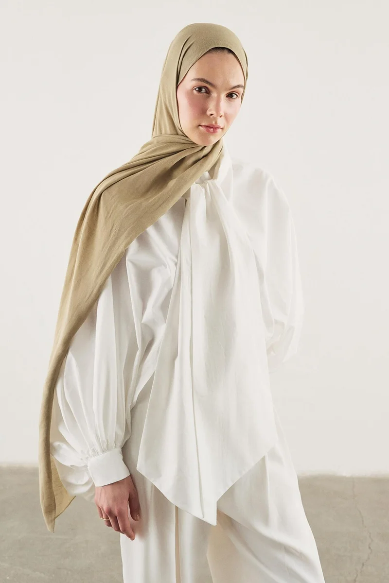 Defacto  Fresh Scarfs X DeFacto Premium Nude Linen Scarf for Women | Best Price UAE