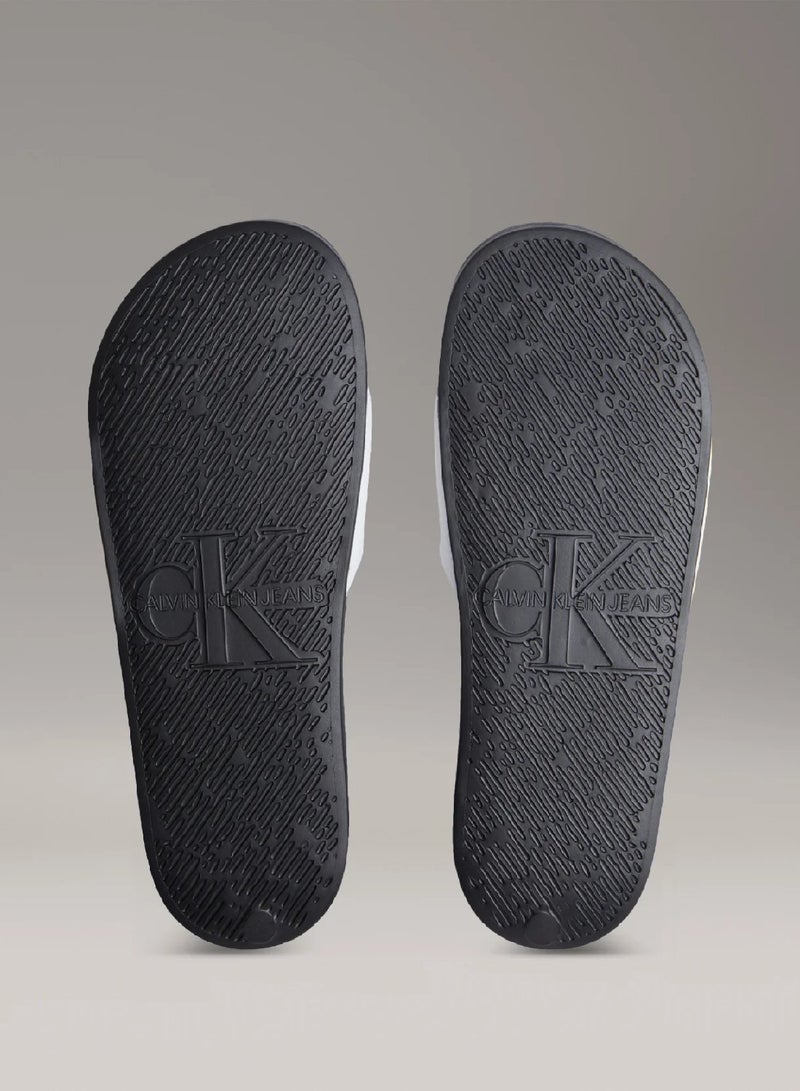 كالفن كلاين جينز شبشب مزين بشعار كلفن كلاين - Image 5