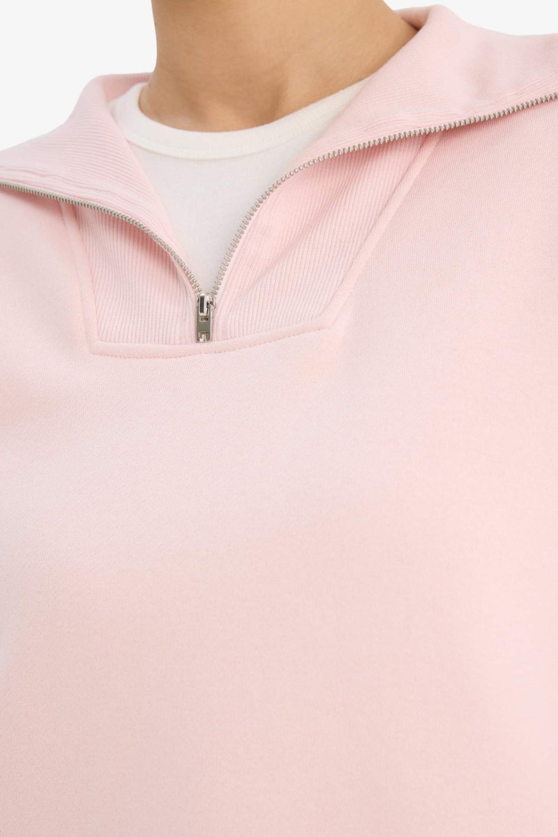 DeFacto Regular Fit Basic Sweatshirt - Image 4