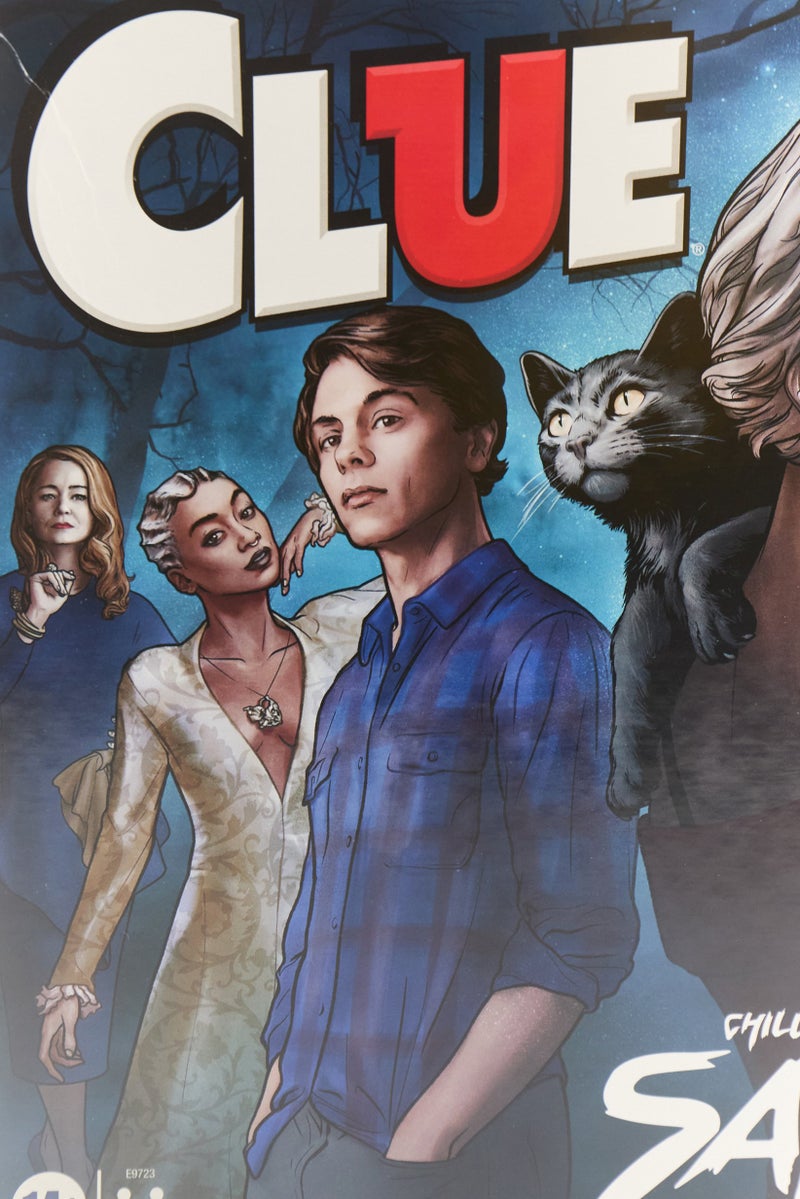 Clue Chilling Adventures of Sabrina Edition Board Game, Blue - Image 4