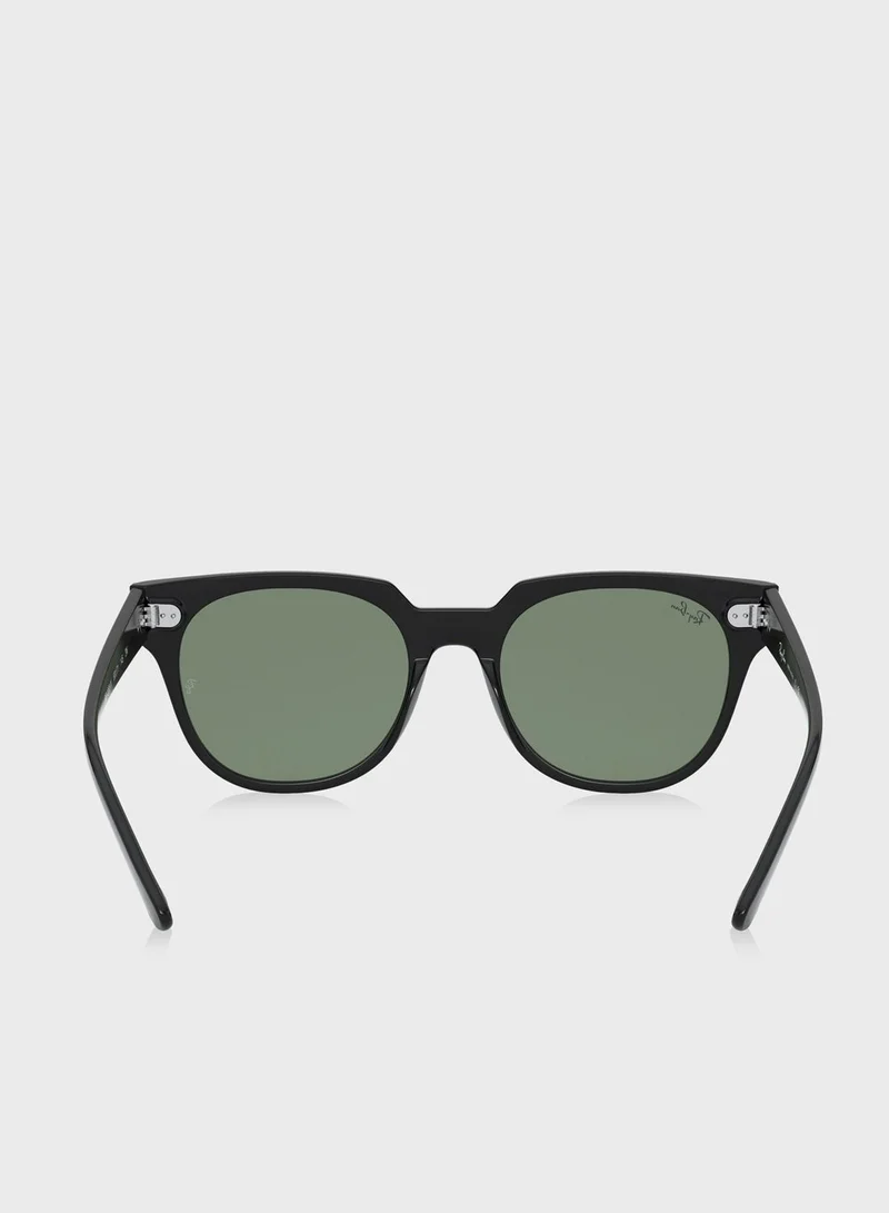 Ray-Ban 0RB4368N Wayfarer Sunglasses