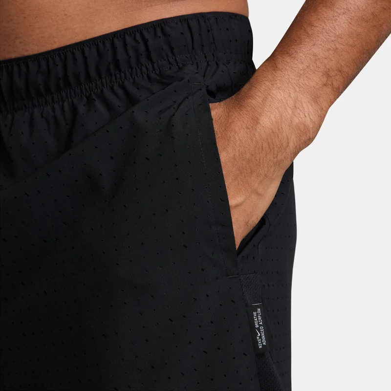 Nike Black Men's Challenger Breathe Dri-FIT 2-in-1 Running Shorts for Men | Best Price UAE