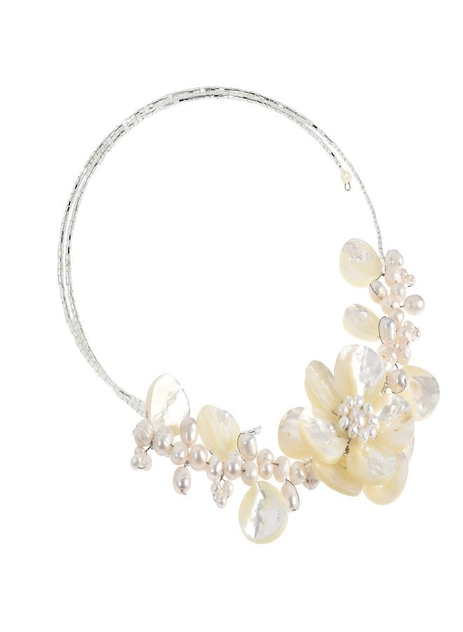 ايرافيدا قلادة أنيقة من إيرافيدا، بتصميم باقة زهور بيضاء، مصنوعة من عرق اللؤلؤ الأبيض واللؤلؤ، قابلة للتعديل، مناسبة لحفلات الزفاف والمناسبات الرسمية. - Image 2