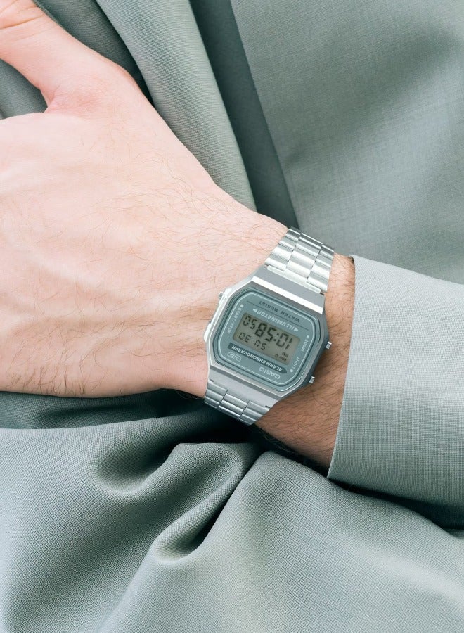 CASIO ساعة يد للرجال والنساء من مجموعة الفينتاج بحزام من الفولاذ المقاوم للصدأ الفضي A168WA-3AY - Image 2