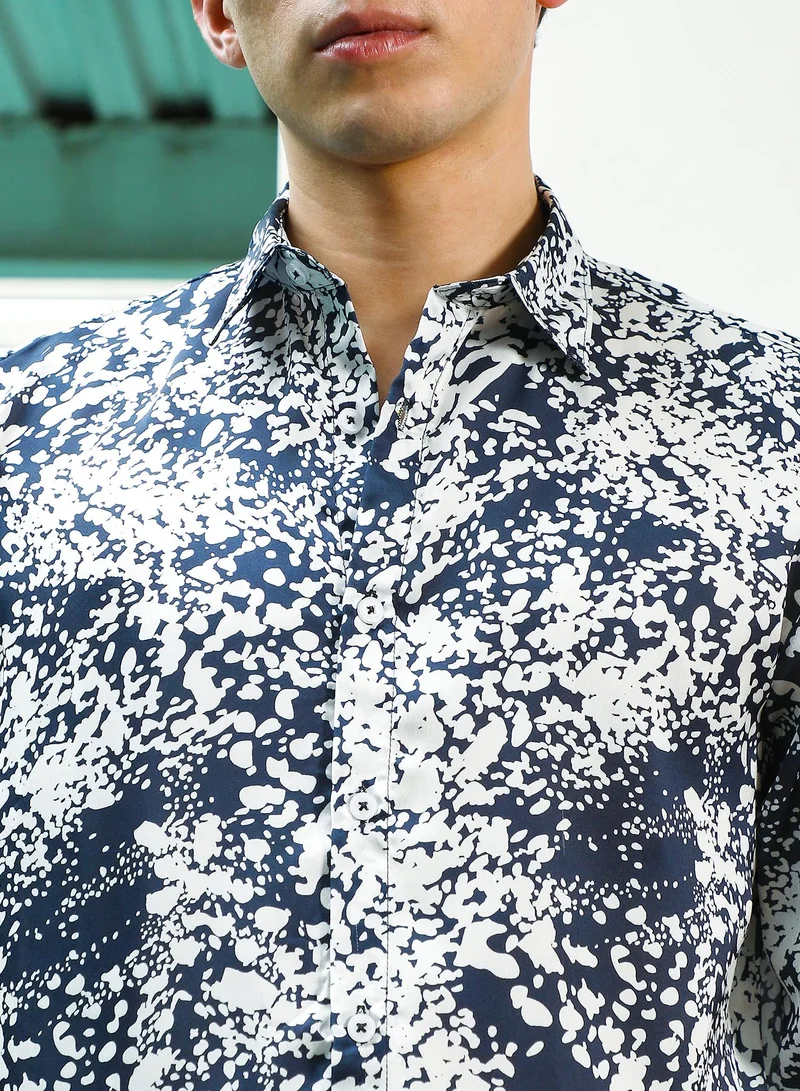 Campus Sutra Men's Navy Blue and White Abstract Pattern Rayon Shirt