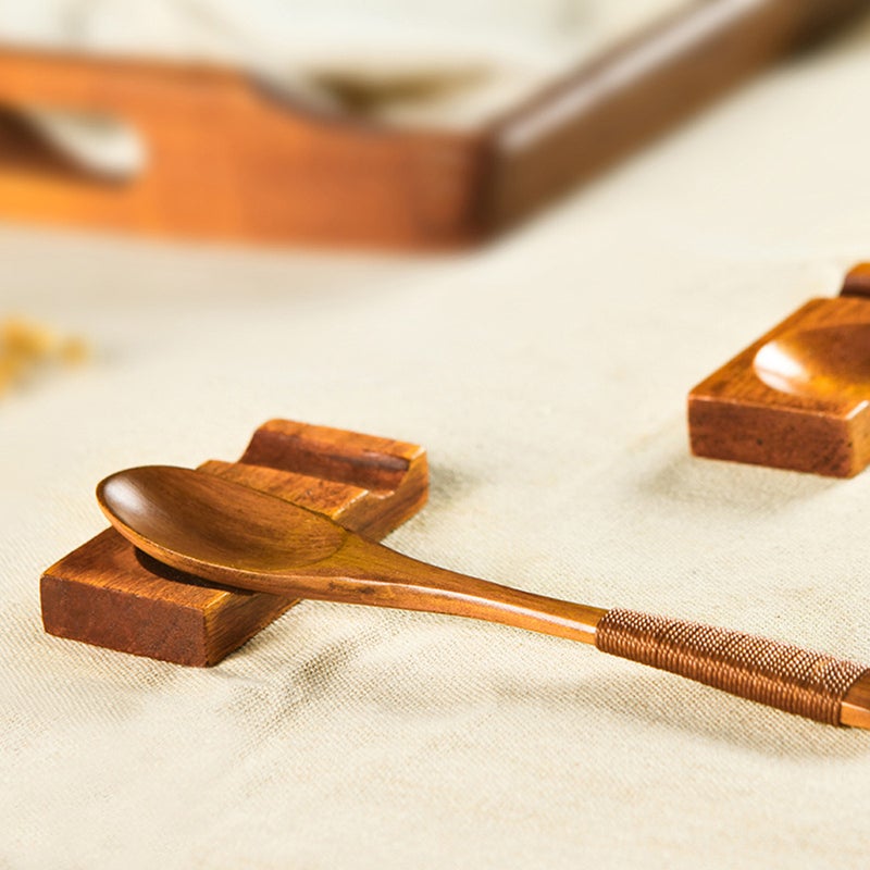 🍳 حامل عيدان خشبية مبتكر 2 قطع مع رفوف ملعقة شوكة وسكين للاستخدام المنزلي والفنادق - Image 5