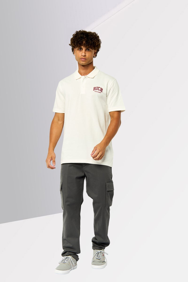 JOHN RICHMOND تي شيرت بولو قصير الأكمام للرجال بتصميم عادي مع شعار العلامة التجارية، أبيض - Image 3