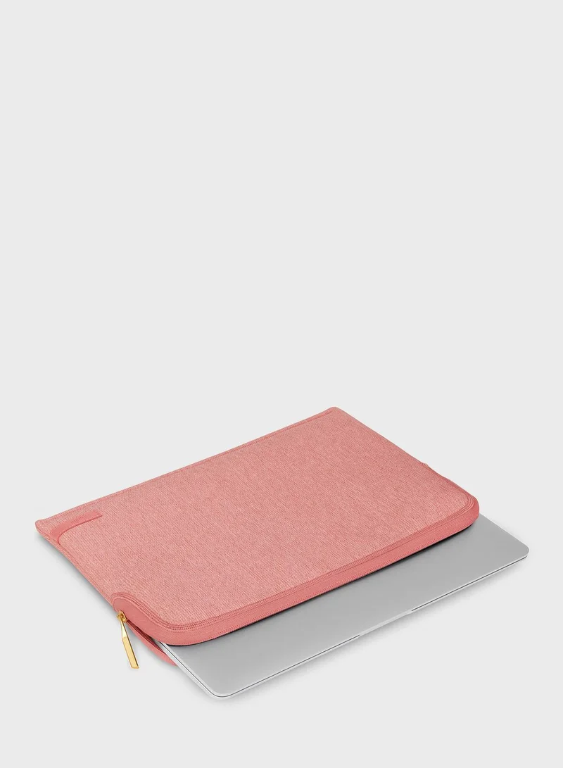 Moshi Moshi Macbook Pro/Air 13 Pluma Sleeve - Carnation