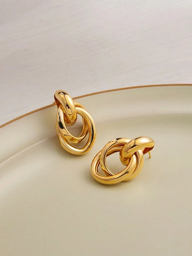 Styli Hoop Geometric Earrings - Image 2