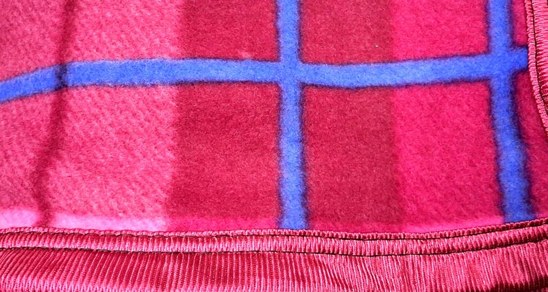 CHANDRAVATI Modern Check Polar Fleece All Season Blanket with || Satan Border || 500 TC || Heavy Quality || (Pink, Single) - Image 4