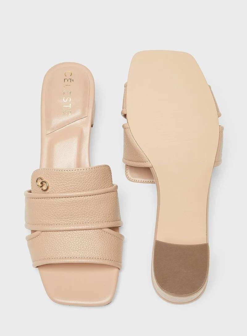سيليست Block Heel Sandals