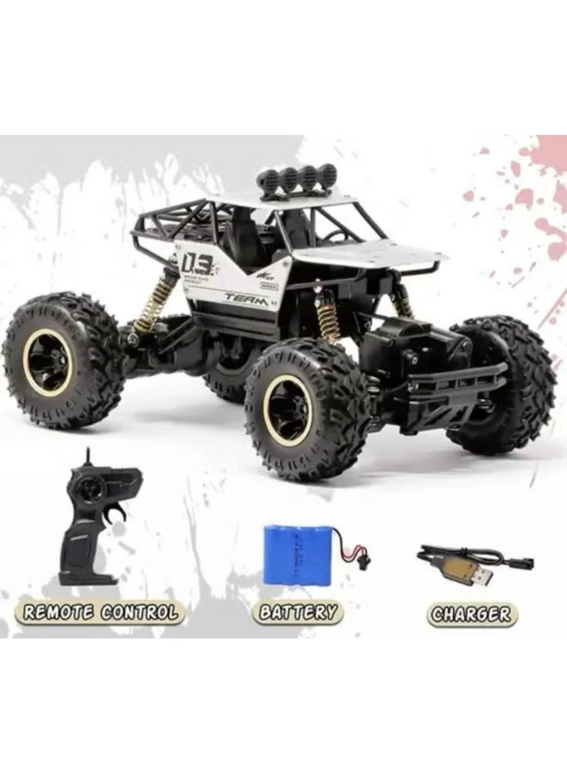 توي لاند سيارة تحكم عن بعد قابلة لإعادة الشحن بتردد 2.4 جيجاهرتز مصنوعة من سبيكة معدنية، بمقياس 1:16، مخصصة للطرق الوعرة، مزودة بنظام امتصاص الصدمات - فضية اللون - Image 4