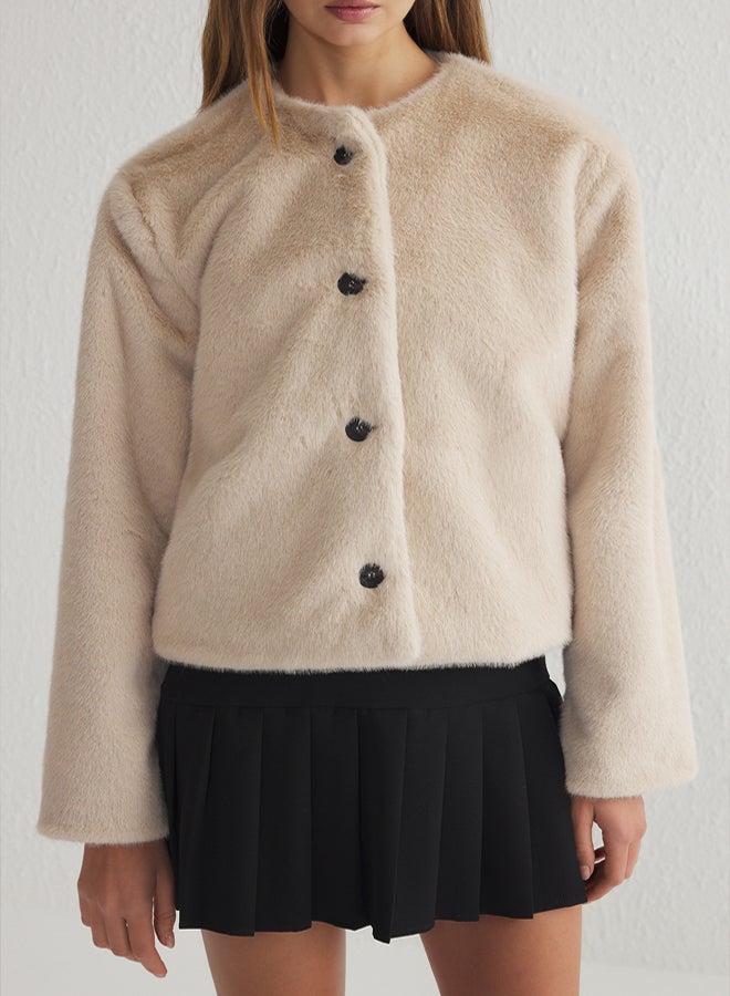 trendyol معطف فرو عادي مقاس إكروا - Image 3