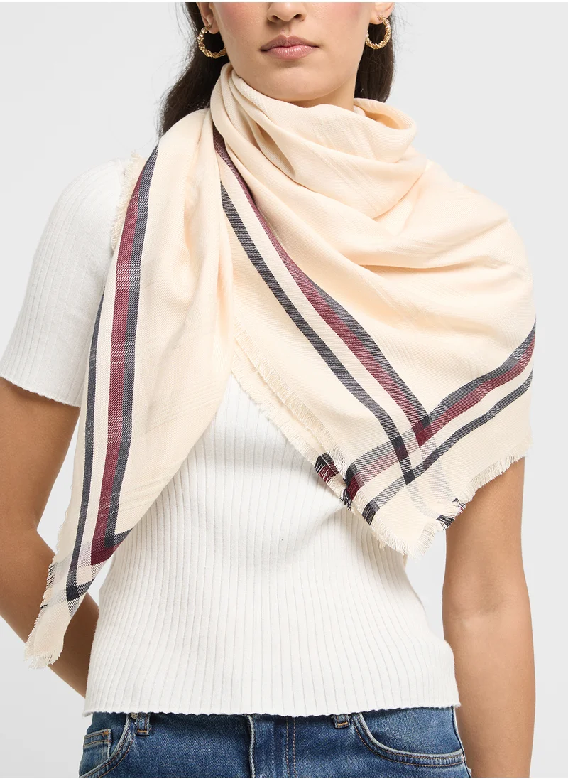 تومي هيلفيغر Essential Light Scarf