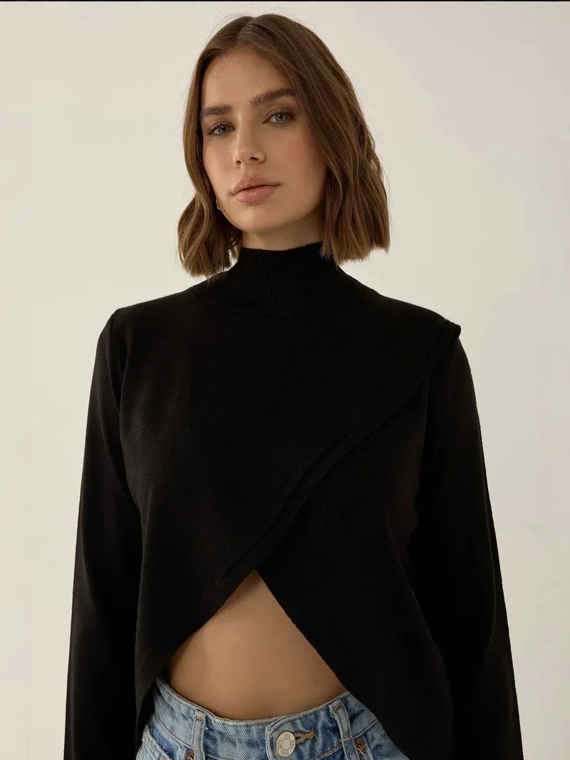 زوبعة كنزة صوف بياقة عالية غير متماثلة