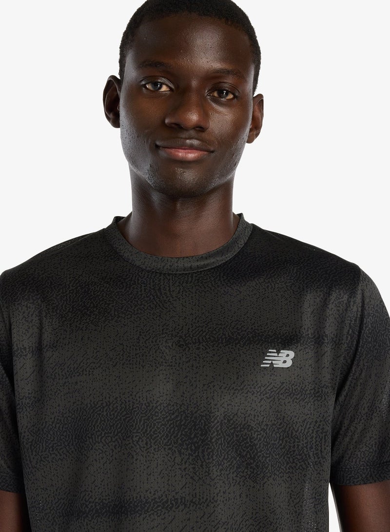 نيو بالانس تيشيرت مطبوع للرياضة - Image 4