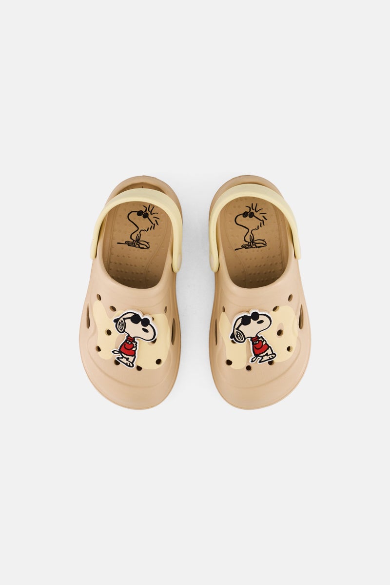 Peanuts Kids Boy Slip On Clogs, Beige - Image 3
