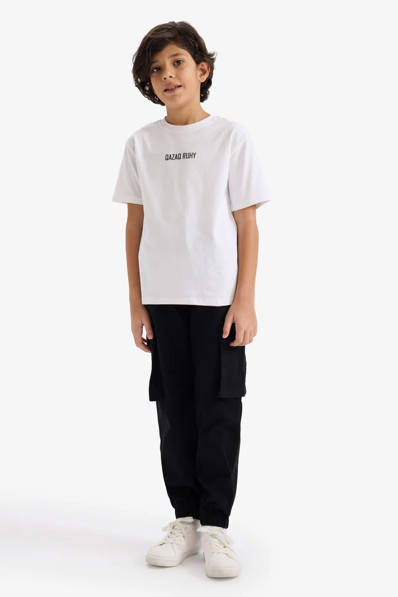 ديفاكتو Boy Regular Fit Crew Neck Slogan Printed T-Shirt