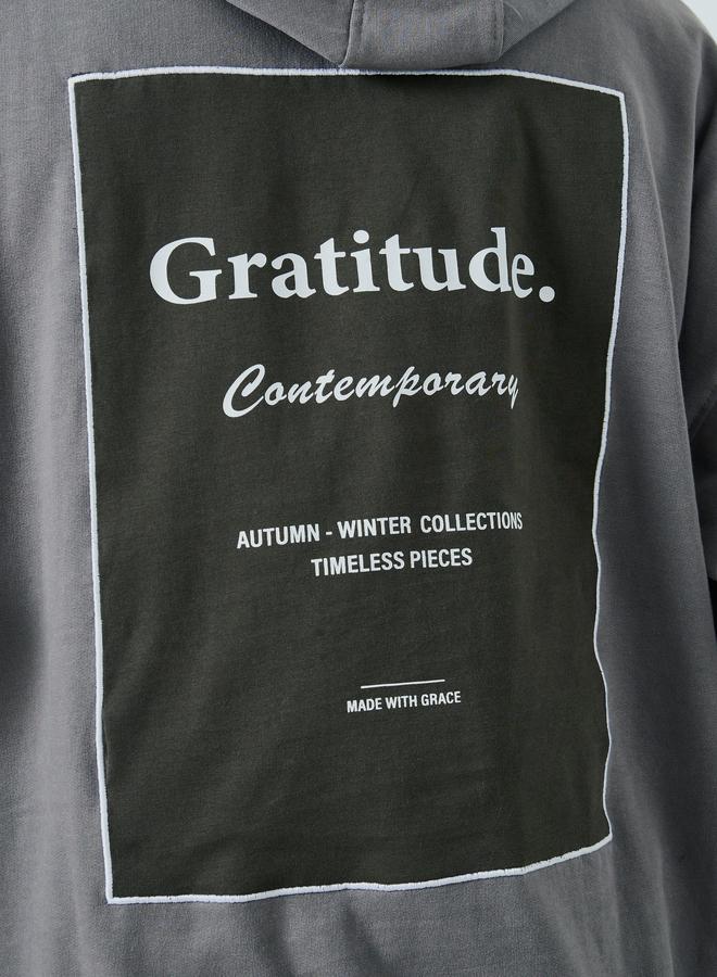Styli Men Grey Printed Oversized Hoodie - Image 5