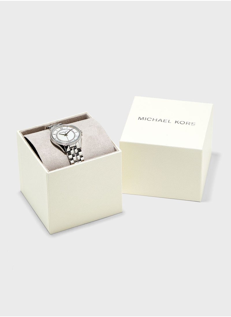 Michael Kors Classic Steel Strap Analog Watch  - Image 4