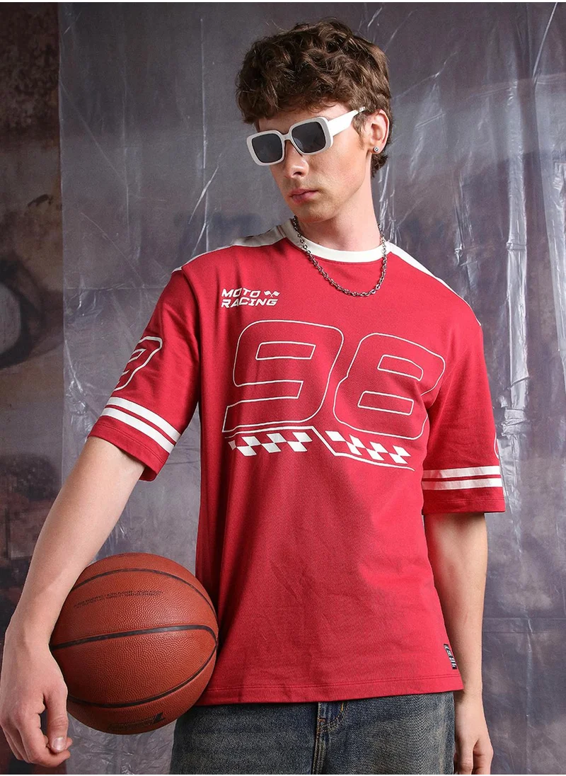 هوبرهولمي Red Oversized Tshirts Printed design crafted from 100% Cotton featuring Half Sleeve with Slip on closure.