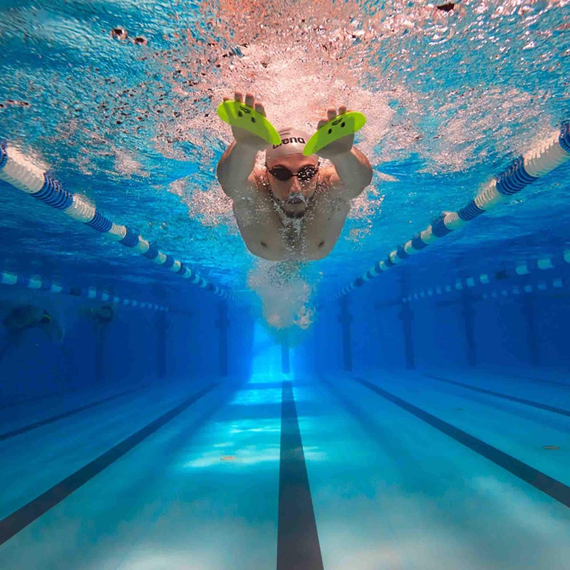 Arena Unisex Adult Elite Finger Swimming Paddle for Men and Women Pool Exercise Equipment for Swimming and Technique Training, Black/Silver, Small - Image 3