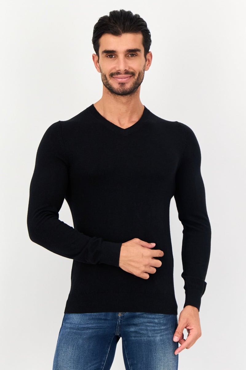 Celio Men V Neck Long Sleeves Plain Sweaters, Black - Image 1