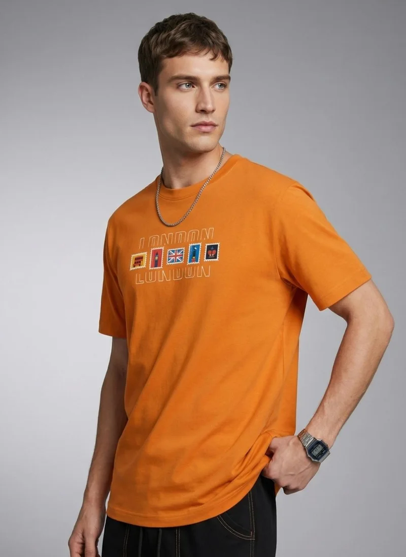 نوبيرو NOBERO Men's Premium Printed Regualr T-Shirt