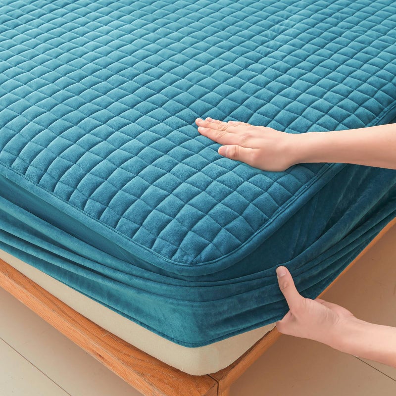 LweiPsqLin Quilted Flannel Fitted Sheets,Soft Flannel Fleece Mattress Top- Suitable for Fall and Winter,Fitted Deep Pocket Up to 15''. (Blue, Twin) - Image 3