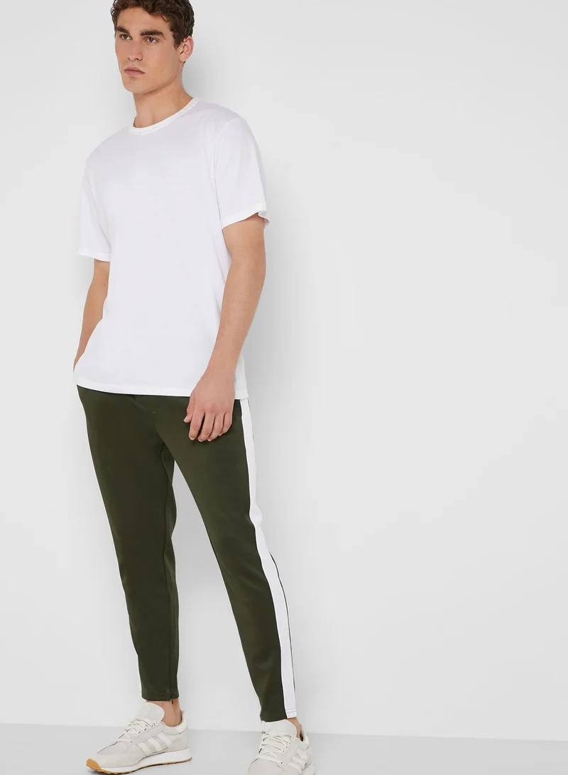 JACK JONES Vega Cuffed Sweatpants for Men Best Price Kuwait