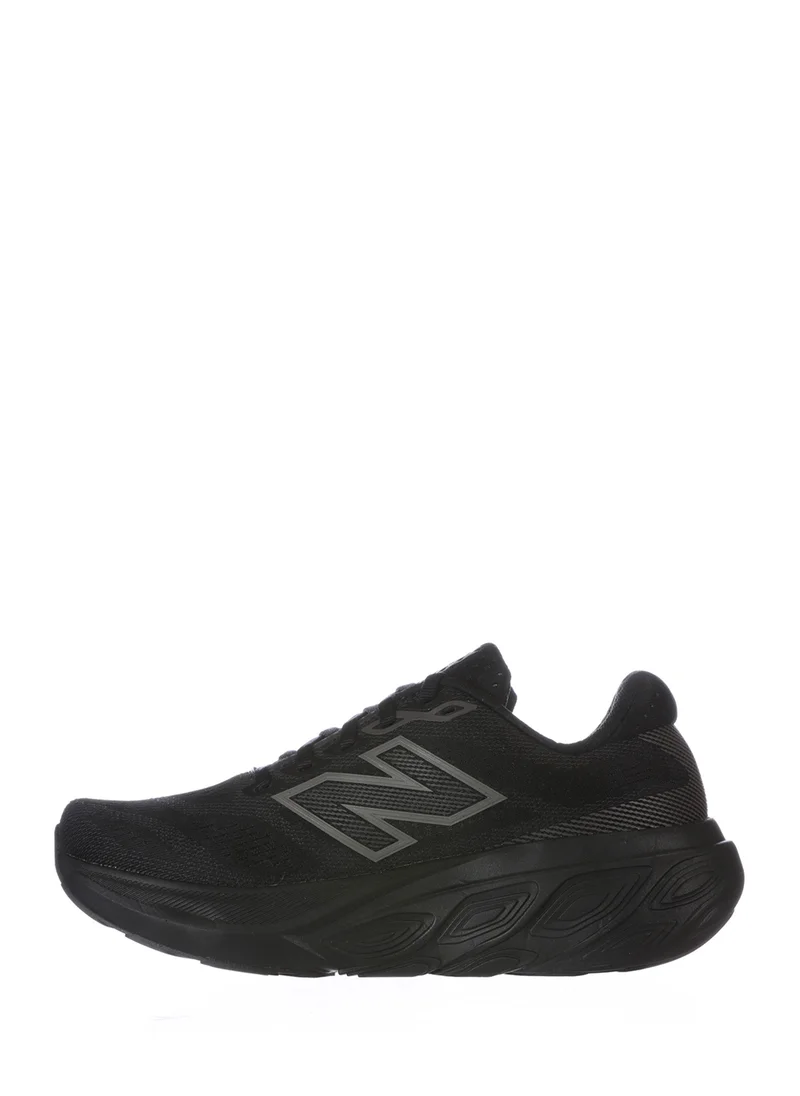 New Balance 880