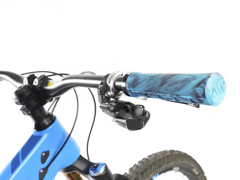 All Mountain Style Bike Grip for MTB, Enduro, XC and Downhill - Non-Slip, Tapered Handlebar Grip with Micro-Diamond Pattern, Universal - Image 5