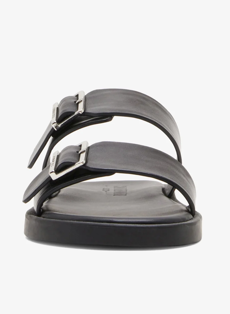 STEVE MADDEN  Gritty Black Leather Arabic Sandals for Men | Best Price UAE