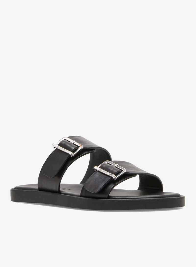 ستيف مادن صنادل عربية جلد أسود خشن