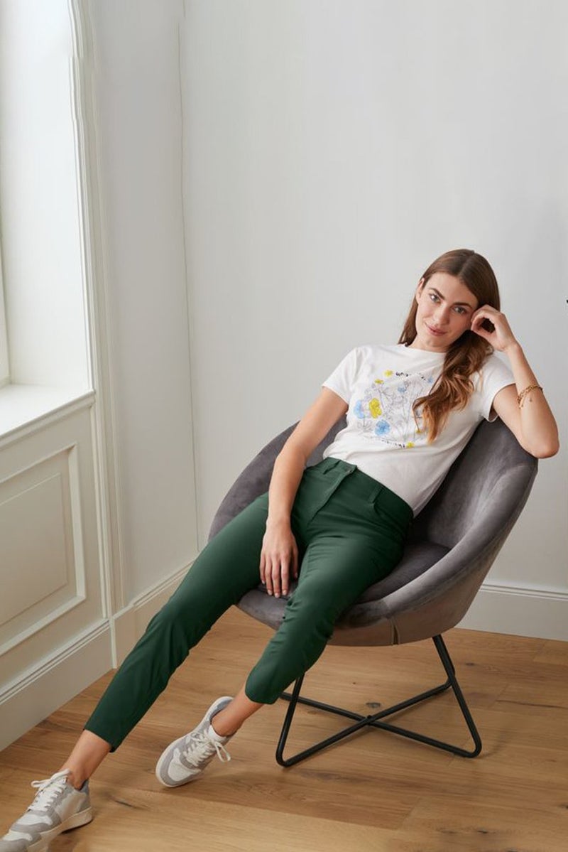 Tchibo سروال نسائي بقصة عادية، لون أخضر داكن - Image 1