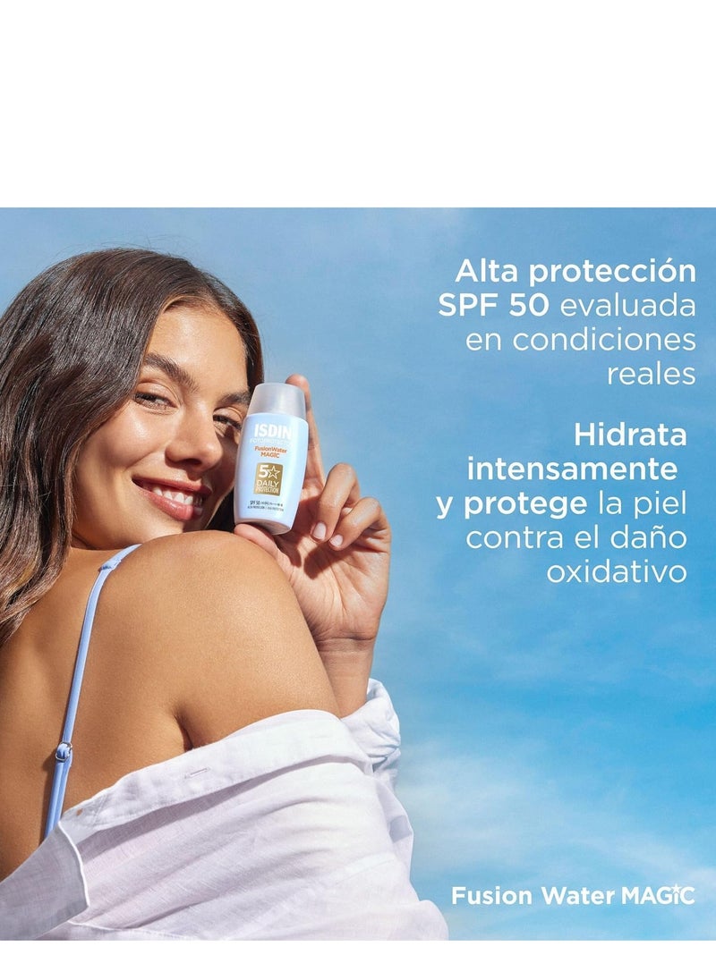 ISDIN Fotoprotector Fusion Water Magic SPF 50 UVB UVA High Protection Sunscreen Lightweight Hydration Non Greasy Skin Care Sunblock for Acne Prone Skin 50 ml  - Image 4