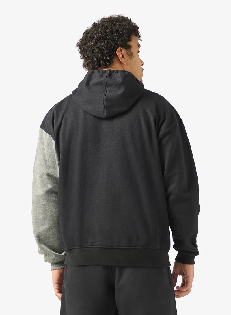 سفنتي فايف هودي بطبعة جرافيك