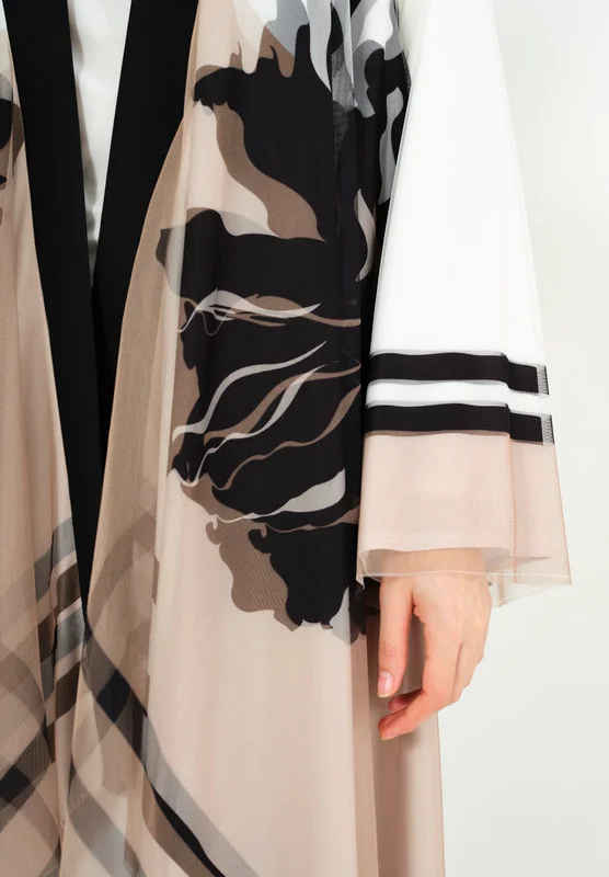 Thouq Beautiful Printed chiffon Jalabiya With V- Neckline With Long Sleeves