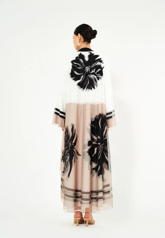 Thouq Beautiful Printed chiffon Jalabiya With V- Neckline With Long Sleeves