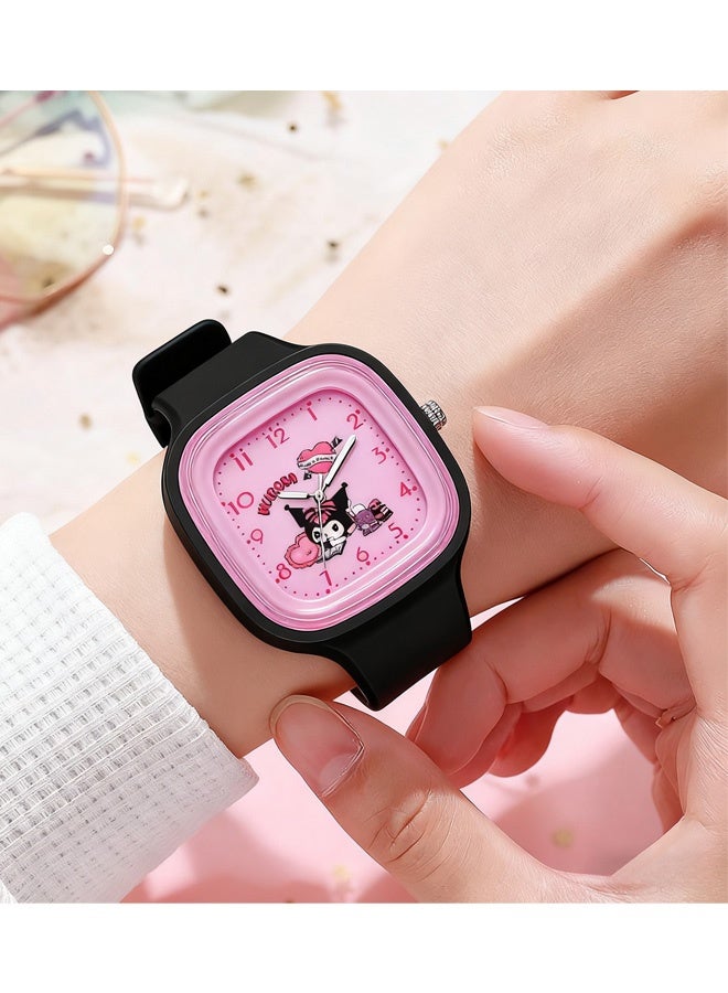 طقس مربعة سوداء كرتونية بنمط كورومي من سانريو ساعة للأطفال بشرائط صلبة من السيليكون الناعم مناسبة لجميع الأعمار هدايا ساعات للأطفال للاستخدام اليومي والاستخدام في المدرسة والملابس العادية والمناسبات - Image 3