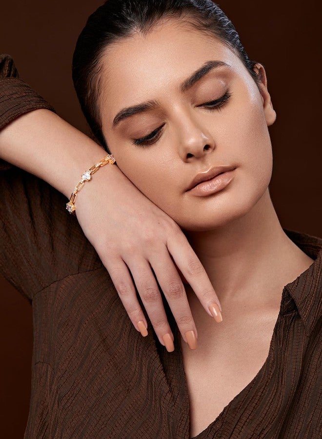 مينوتيا سوار مينوتيا الأنيق القابل للتعديل والمرصّع بالكريستال على شكل قلب من الزركونيا المكعبة والماس للنساء والفتيات (ذهبي) - Image 4