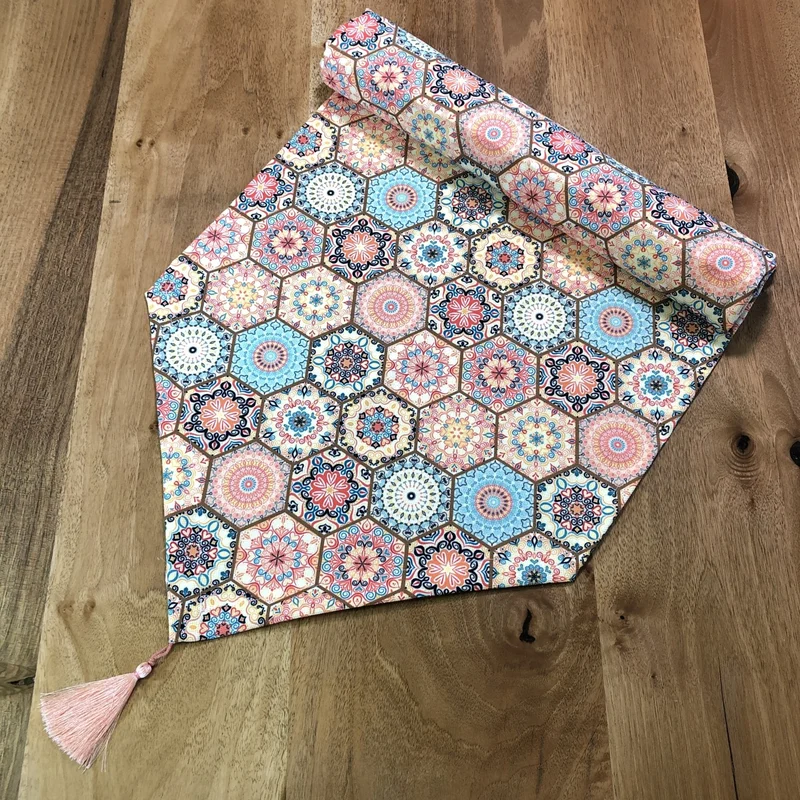 Desenİzmir Patternİzmir Yavruağzı Ceramic Patterned Runner Cover