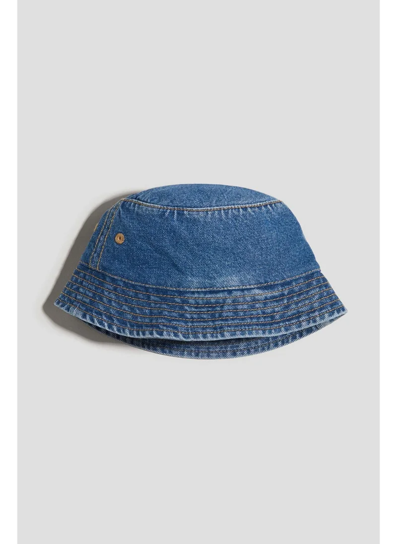 اتش اند ام Bucket hat