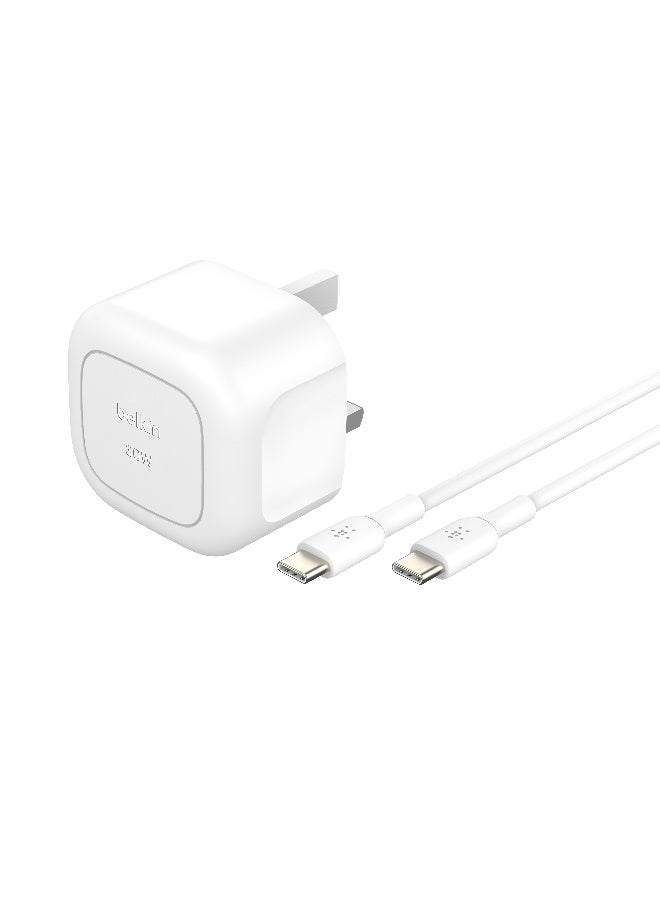بيلكين شاحن حائط مضغوط BoostCharge بقوة 30 واط، شحن سريع عبر USB-C مناسب للسفر لأجهزة Apple iPhone وSamsung Galaxy وiPad وAirPods والأجهزة اللوحية والمزيد مع كابل USB-C إلى USB-C - Image 1