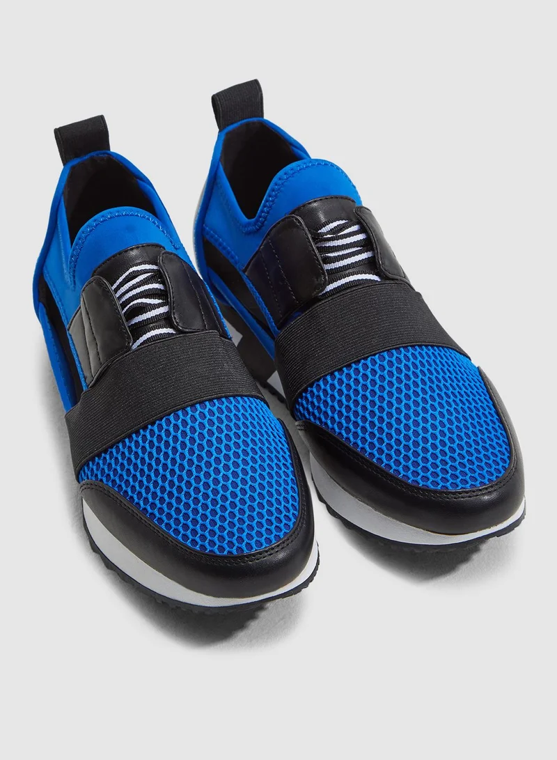 STEVE MADDEN Arctic Sneaker - Blue