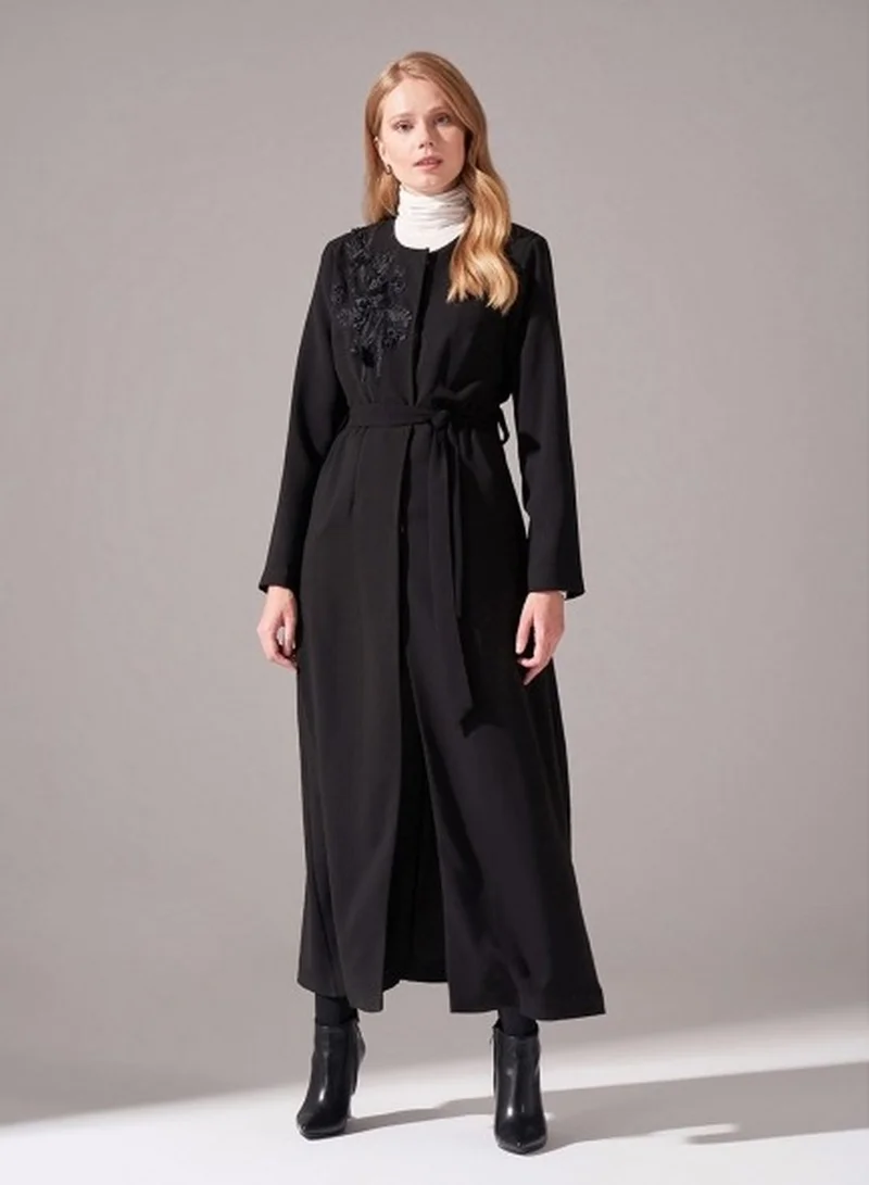 MIZALLE Embroidered Long Line Kimono