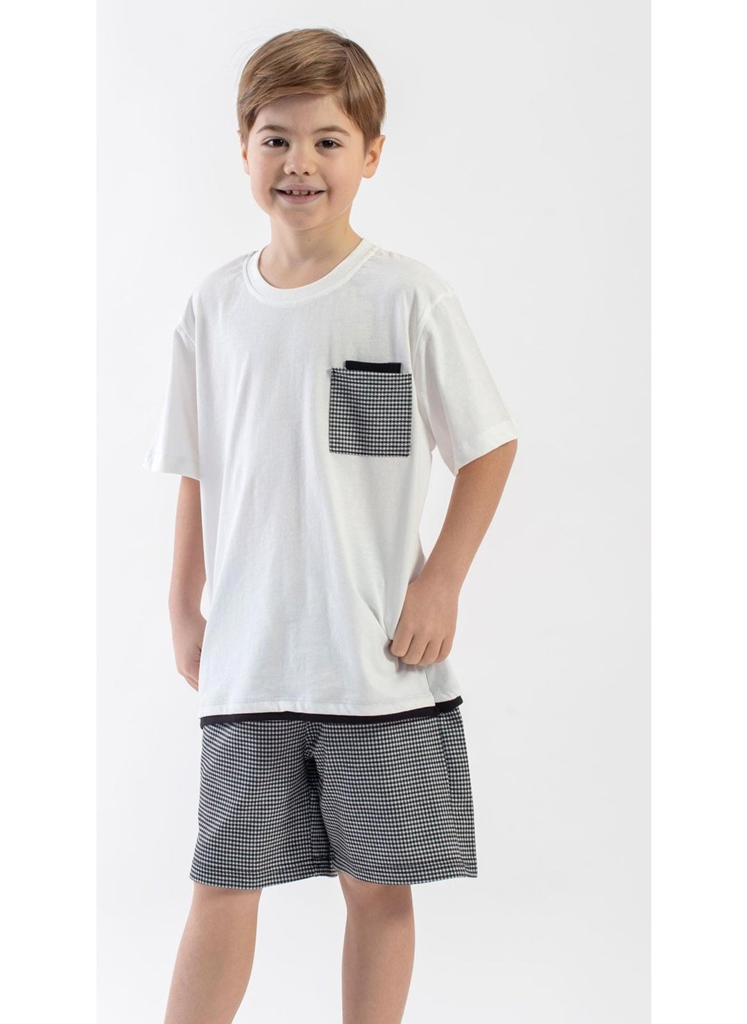 Crew Neck Short Sleeve Ecru Black Color Boy Shorts Set - pzsku/Z28EEA0EC15BC86CC4552Z/45/_/1741212954/592a20bc-5c50-4b78-9ce7-7a86a20e8101