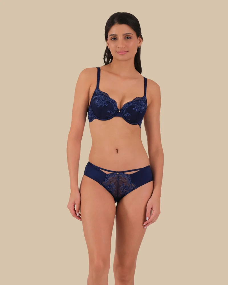 La Senza Everyday Full Coverage Lightly Lined Bra
