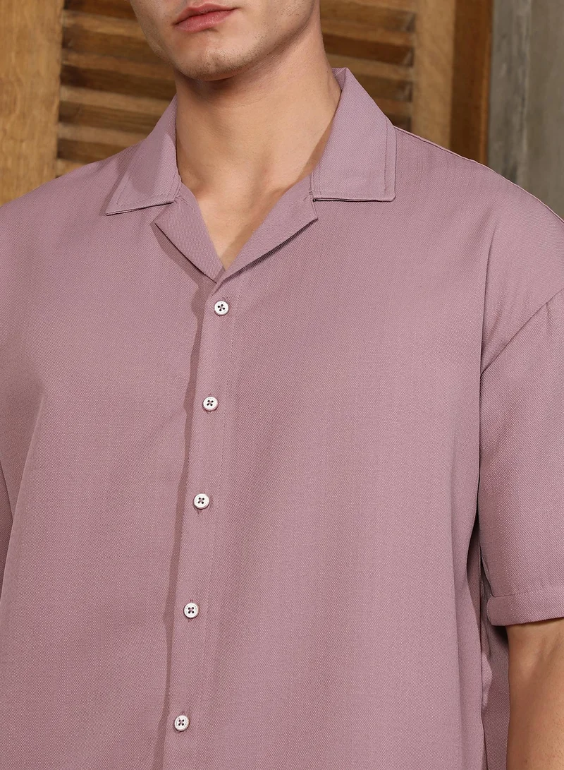 Campus Sutra Campus Sutra Men's Rouge Pink Solid Cuban Relaxed Shirt For Casual Wear | Cuban Collar | Short Regular Sleeves | Button Closure | Shirt Crafted With Comfort Fit For Everyday Wear